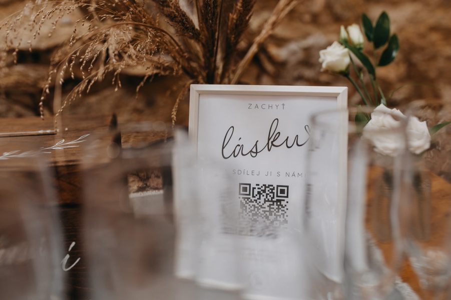 svadba_semikovice_jakubhasak-083-min